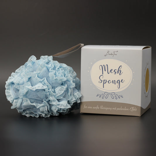Fluffiger Badeschwamm – Blau | Handgenähter Netzschwamm in Geschenkbox (Ø 15 cm)