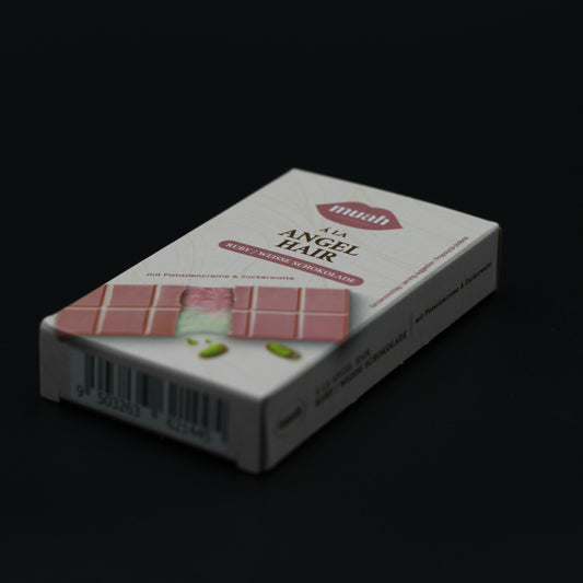 Muah Angel Hair Schokolade – Ein süßer Traum aus Ruby-Schokolade, Pistaziencreme &amp; Zuckerwatte